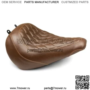 Mustang Brown Wide Tripper Solo Driver Seat Diamond Harley Softail Fat Boy 18+ (???ݧ?: Harley-Davidson)